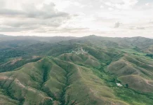 Bukit Tatanggo Offers Scenic Views and White-Gum Hills