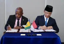 Sugiono Signs Visa-Free Agreements with Three Countries