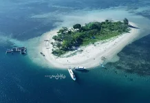 Tikus Island Features White Sand in Seram