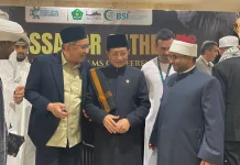 Minister Umar Invites 30 Nations' Envoys to Walk Istiqlal Interfaith Tunnel at IGIC