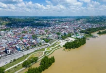 Mahakam River Connects Wildlife, Culture and Life in East Kalimantan