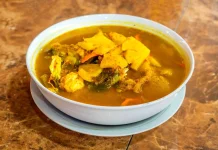 Mangut Pari: Coastal Culinary Heritage Preserving Culture and Sustainability