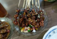 Sate Lalat: The Miniature Sate Variation Drawing Global Culinary Interest