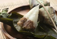 Pengkang, the Grilled Sticky Rice Snack Drawing Global Culinary Attention