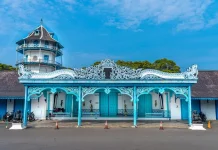 Keraton Surakarta: Solo's Historic Javanese Cultural Center