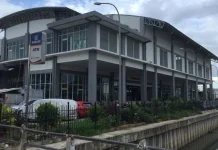 Duri Station: Commuter Rail Hub in West Jakarta