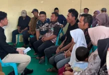 Gibran Meets Parents of Students in Batang Food Poisoning Case, Vows Swift Probe
