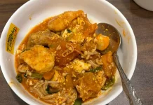 Why Should You Avoid Eating Seblak Too Often?
