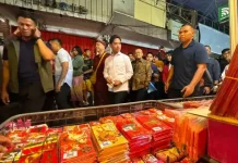 VP Highlights Cultural Diversity at Semawis Chinese New Year Market