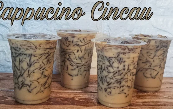 Cappuccino Cincau: When Italian Coffee Meets Asian Jelly