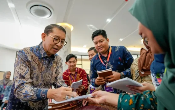 Fadli Zon Urges Scholars to Carry Indonesia’s Culture to the World