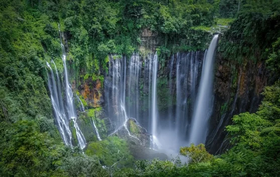 Tumpak Sewu Waterfall Offers Free Help for Exhausted Hikers