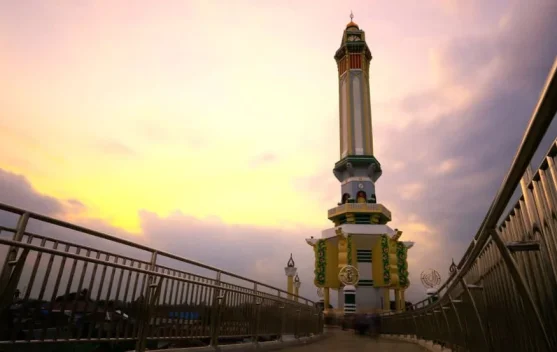 Gentala Arasy Tower Museum Becomes Jambi's Cultural and Religious Icon ...