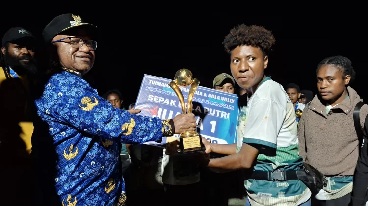 Ronny Elopere Apresiasi Dukungan Wagub Sukseskan Turnamen Alumni