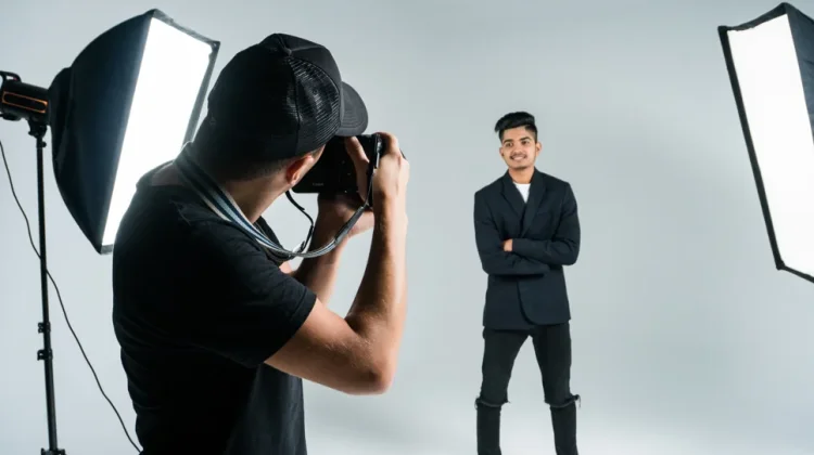 Mengapa Foto Profesional Kini Jadi Investasi Karier Wajib