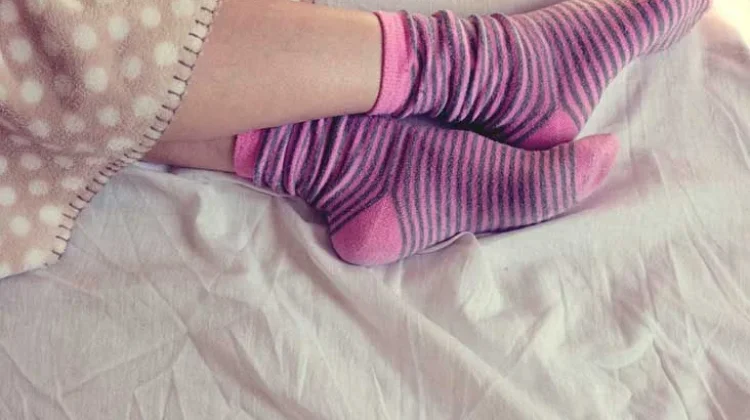 Tidur pakai kaos kasi bisa pengaruhi kualitas tidur, berikut penjelasannya