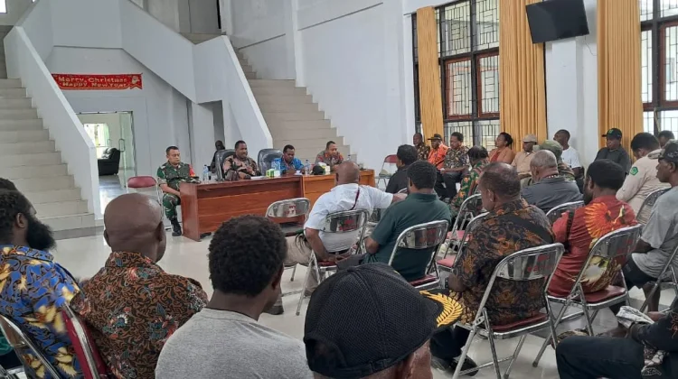 Bupati Nduga Tekankan Pentingnya Peningkatan Pelayanan Publuk