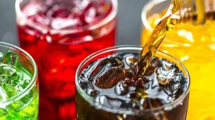 Dampak Minuman Bersoda bagi Kesehatan, Perlu Dibatasi Konsumsinya