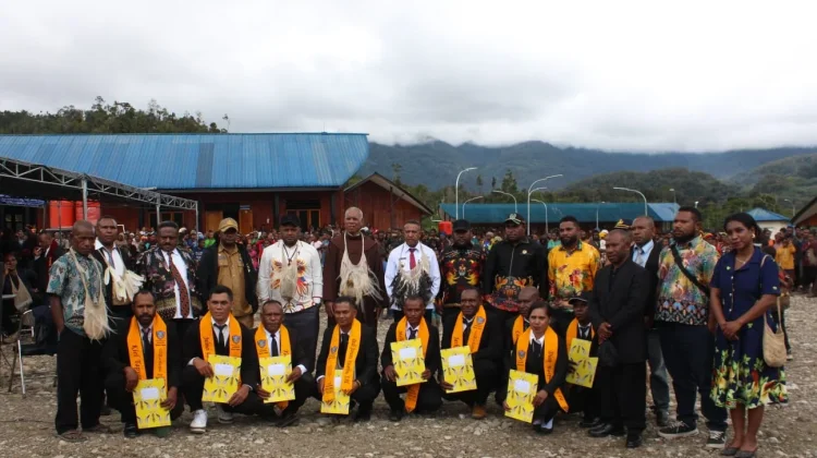 Universitas Okmin Papua Melaksanakan Yudisium Perdana Untuk 246 Mahasiswa