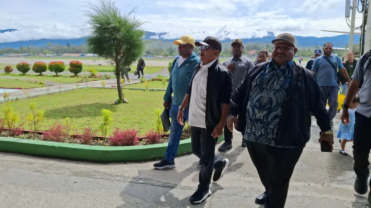Agenda Pelantikan BPW KKSS, Rukman Karumpa Sambangi Papua Pegunungan