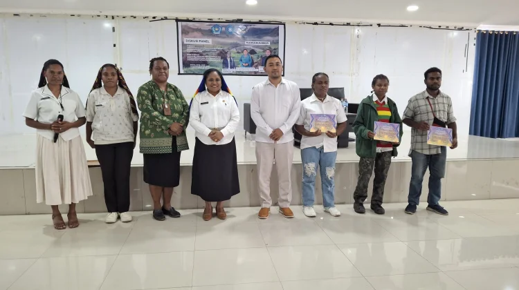 Perempuan Lapago Perkuat Peran Strategis lewat Diskusi Panel di Wamena