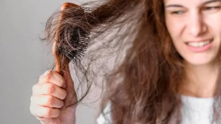 Tips Merawat Rambut Agar Tidak Kering dan Tetap Sehat