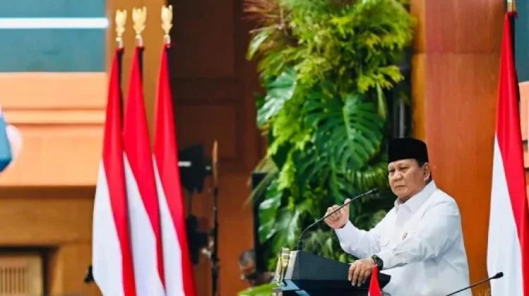 Prabowo Tegaskan BBM Subsidi Tetap untuk Rakyat Kecil