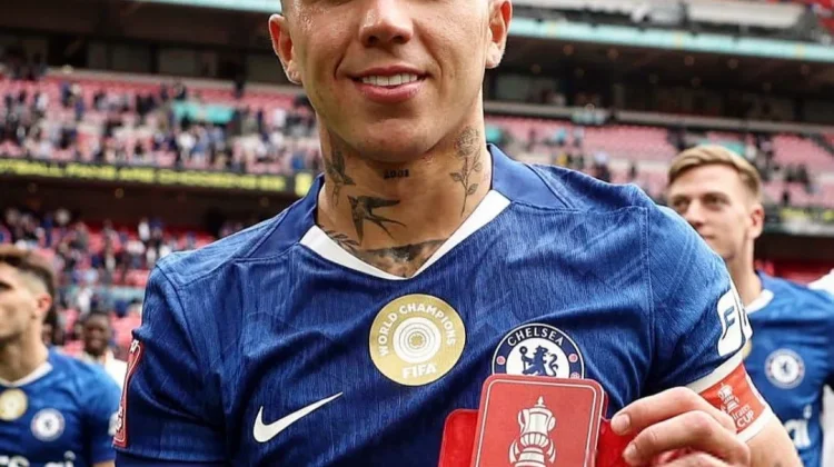 Enzo Fernandez Bawa Chelsea ke Final Piala FA dan Raih Man of the Match