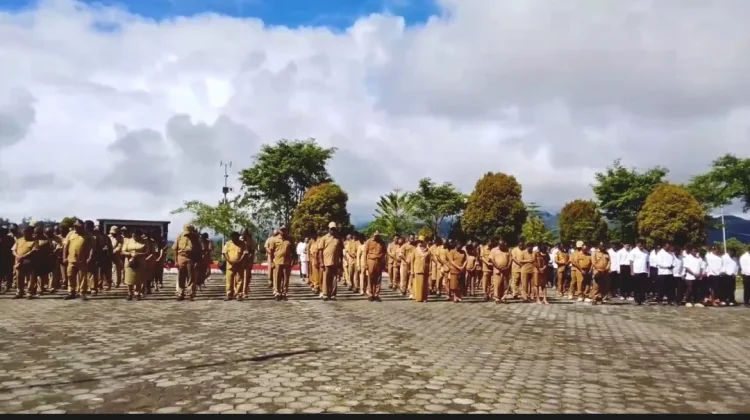 Upacara peringatan Hari Otonomi Daerah ke-30 di Kabupaten Pegunungan Bintang