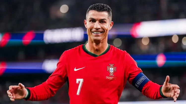 Cristiano Ronaldo dengan Ambisi 1.000 Gol menuju Piala Dunia