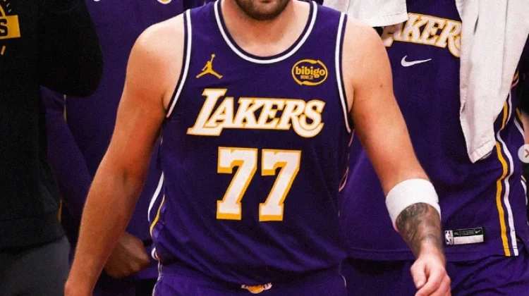 Cedera Hamstring, Luka Doncic Masih Diragukan Tampil di Playoff NBA