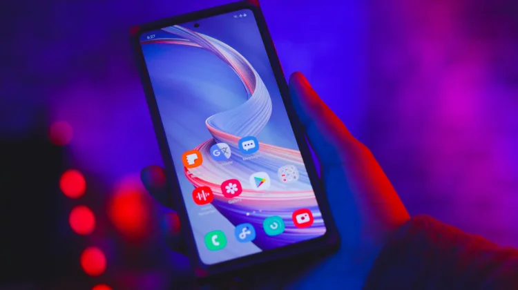 Tren Smartphone 2026, AI dan Baterai Besar Jadi Andalan