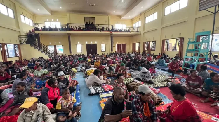 Jurnalis Peduli Galang Donasi untuk Pengungsi Konflik Perang Suku di Wamena