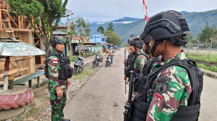Satgas Yonif 511/DY Gelar Anjangsana, dengan Tokoh Masyarakat di Tolikara