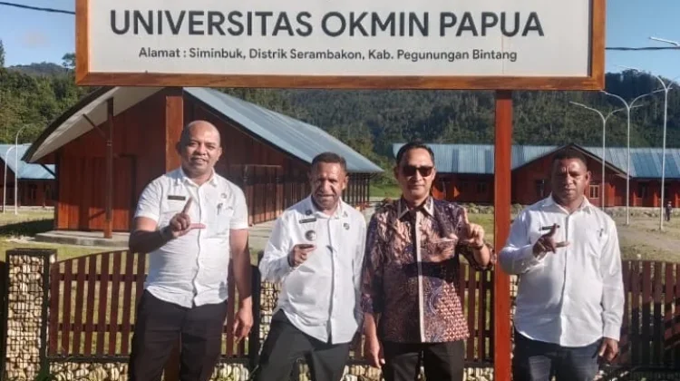 Bupati Pegubin dan Kanreg IX BKN Jayapura Kunjungi Universitas Okmin Papua