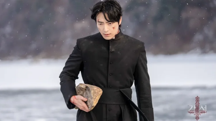 Lee Jun Hyuk Ungkap Teror Roh Jahat dalam "Excitatio"