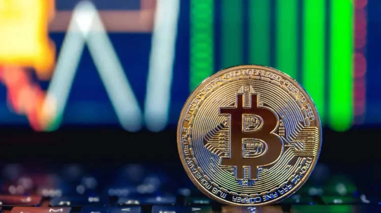 Harga Bitcoin Hari Ini Masih Tertekan, Sempat Jatuh ke Titik Terendah sejak 2024
