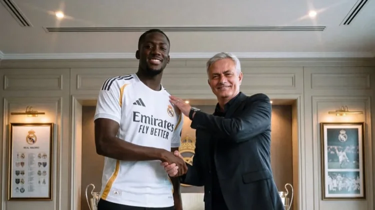 Real Madrid Resmi Amankan Tanda Tangan Ibrahima Konate Dari Liverpool