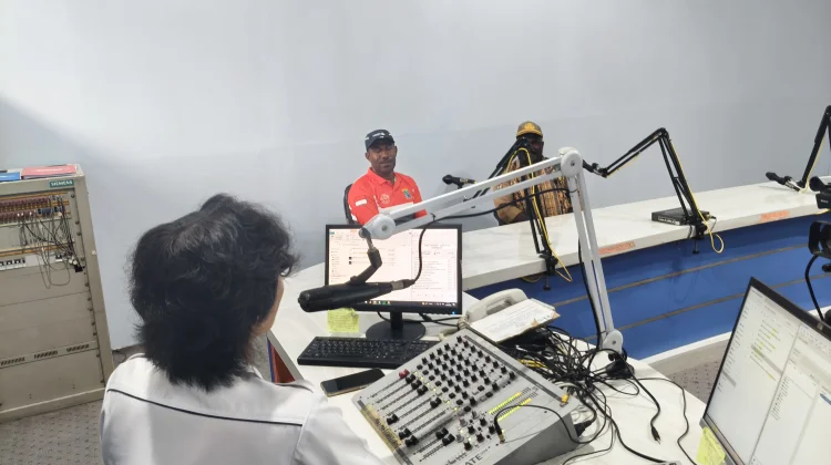Peran Penting Penyiar Radio di Tengah Era Digital