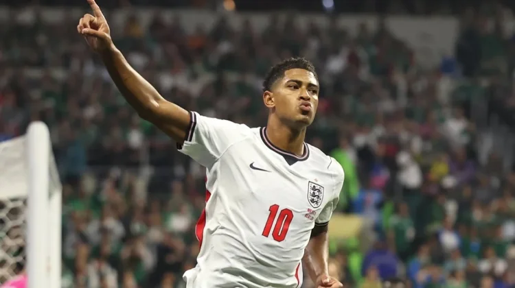Badai Petir Mengintai, Pertandingan Inggris vs Norwegia Terancam Tertunda