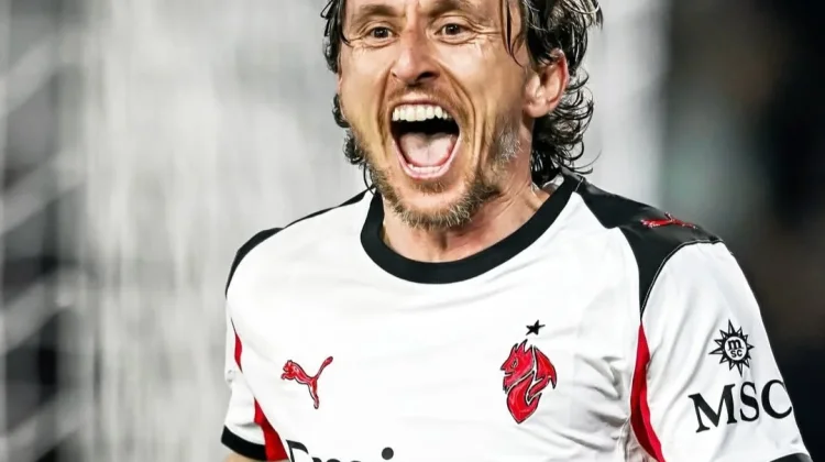 Ruben Amorim Konfirmasi Luka Modrić Bertahan di AC Milan Satu Musim Lagi
