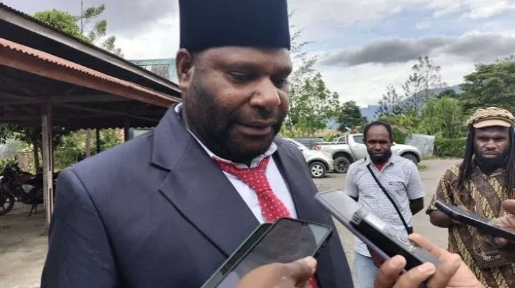 Ketua DPRK Jayawijaya Soroti Pengungsi Konflik Wouma Belum Bisa Pulang