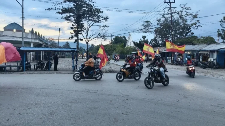 Euforia Pecinta Sepak Bola di Wamena, Konvoi Pendukung Tim Spanyol