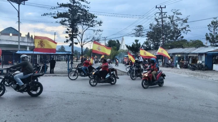 Euforia Pecinta Sepak Bola di Wamena, Konvoi Pendukung Tim Spanyol
