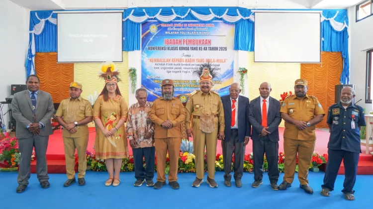 Bupati Tolikara Hadiri Ibadah Pembukaan Konferensi Klasis Konda ke-XX Tahun 2026