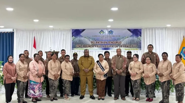 Bupati Jayawijaya Lantik Pengurus Pokja Bunda PAUD Periode 2025–2030