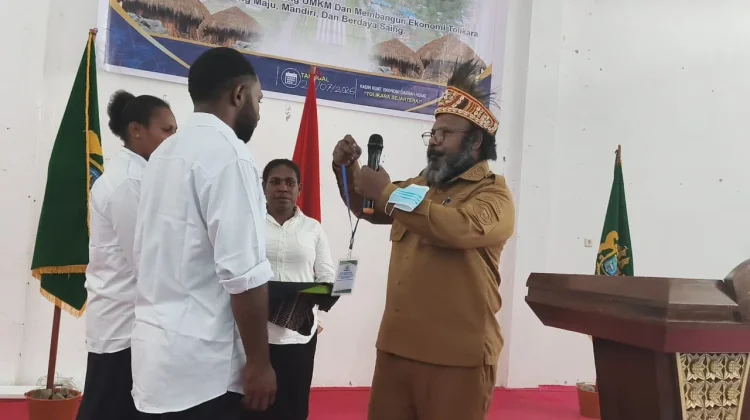 Bupati Buka Musda I KADIN, Efraim Wandik Nahkodai KADIN Kabupaten Tolikara