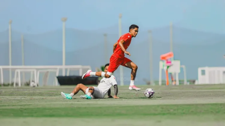 Pelatih Vietnam Andalkan Dua Penyerang Andalan Lawan Indonesia