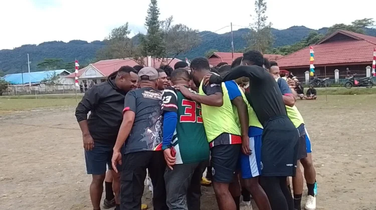 Semarak Hut RI Ke-81, Distrik Oksibil Gelar Turnamen Mini Soccer