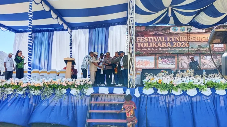 Festival Etnik Religi Tolikara 2026 Resmi Ditutup